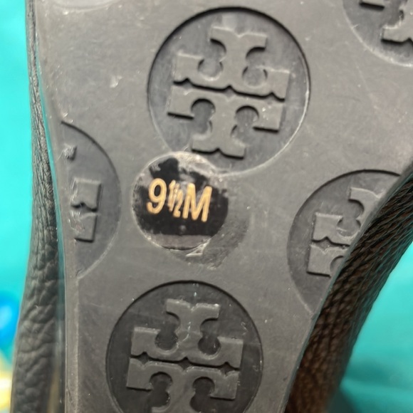 Tory Burch open toe wedge.black size 9.5 like new - Picture 5 of 6